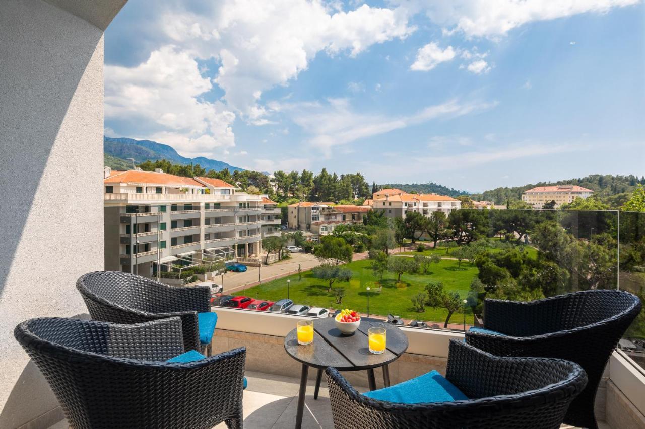 9 Hotel apartamentowy