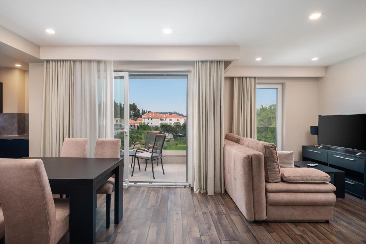 9 Hotel apartamentowy
